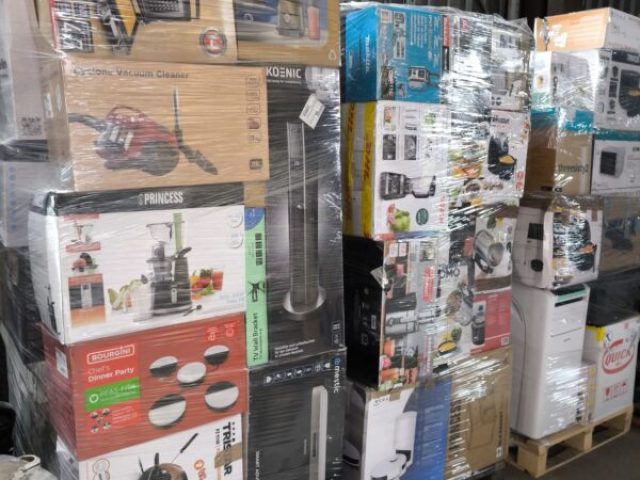 🚛 MIXED BRANDED PALLETS – HIGH DEMAND STOCK (GRADE A/B/C)