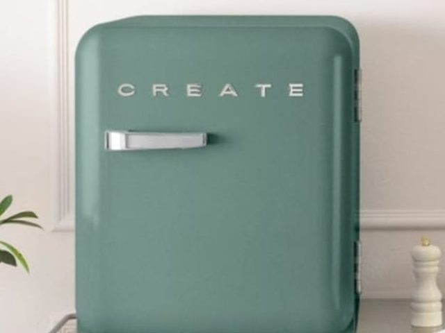 βοΈ RETRO FRIDGE FREEZER β CREATE